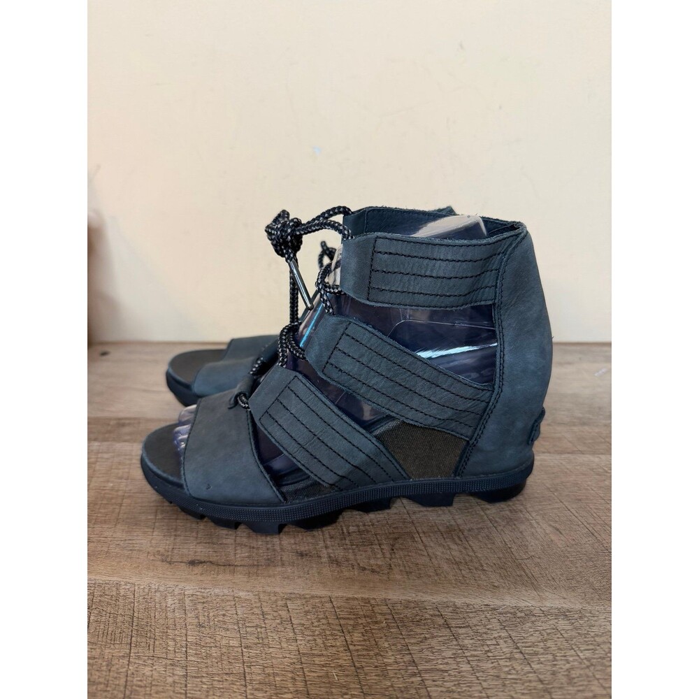Sorel Joanie II Lace up gladiator wedge sandals size 7 shoes